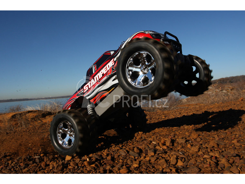 RC auto Traxxas Stampede 1:10 4WD RTR, červená