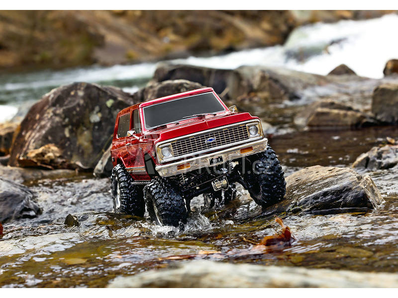 RC auto Traxxas TRX-4 Chevrolet Blazer 1972 1:10 TQi RTR, červená