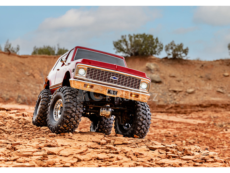 RC auto Traxxas TRX-4 Chevrolet Blazer 1972 1:10 TQi RTR, červená