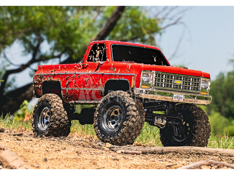 RC auto Traxxas TRX-4 Chevrolet K10 1979 TQi 1:10 RTR, červená