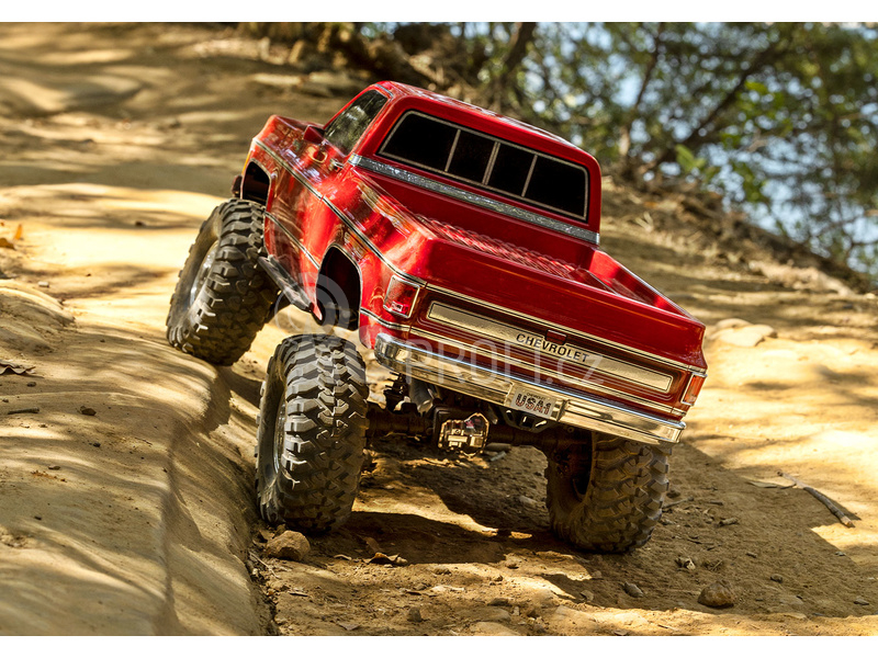 RC auto Traxxas TRX-4 Chevrolet K10 1979 TQi 1:10 RTR, modrá