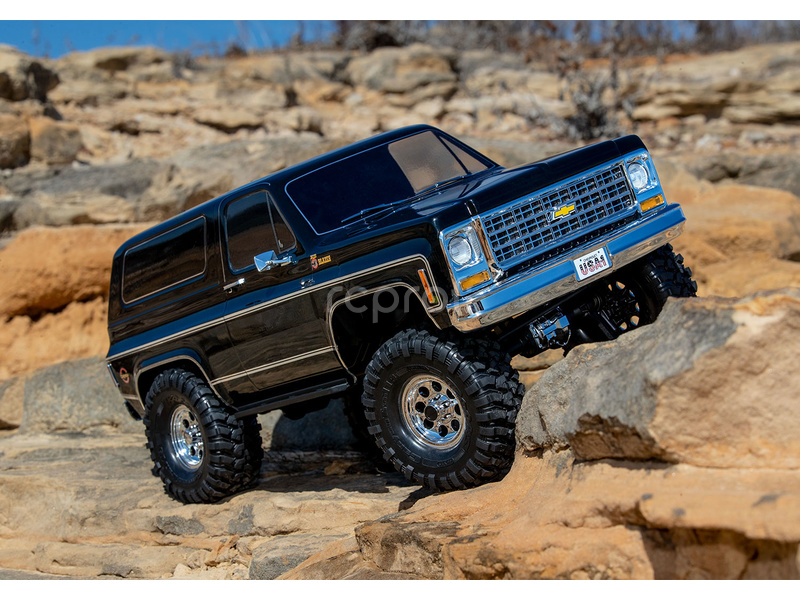 RC auto Traxxas TRX-4 Chevrolet K5 Blazer 1979 1:10 RTR, černá