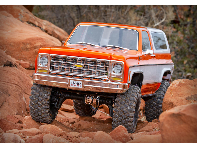 RC auto Traxxas TRX-4 Chevrolet K5 Blazer 1979 1:10 RTR, černá
