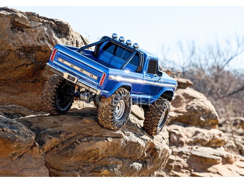 RC auto Traxxas TRX-4 Ford F-150 Ranger XLT TQi 1:10 RTR, modrá metalíza