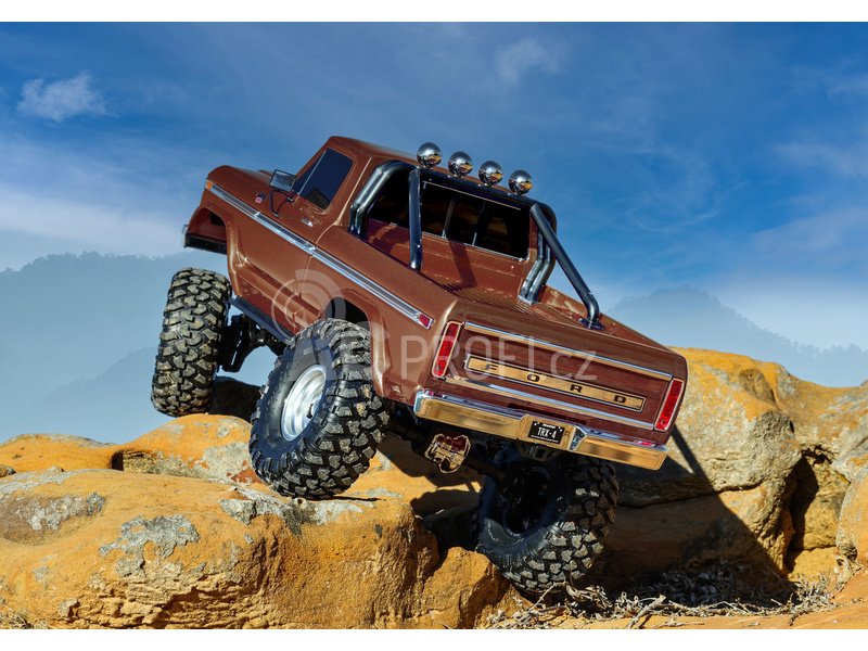 RC auto Traxxas TRX-4 Ford F-150 Ranger XLT TQi 1:10 RTR, modrá metalíza