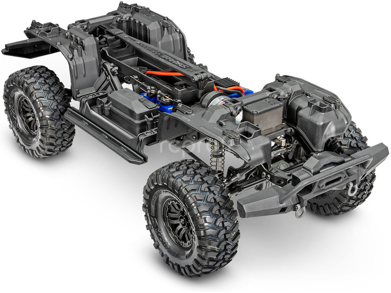RC auto Traxxas TRX-4 Land Rover Defender 1:10 RTR, stříbrná