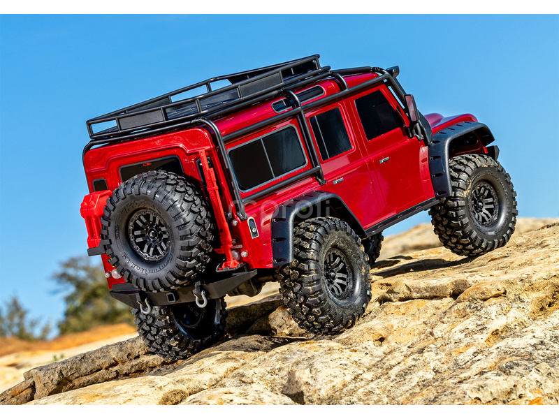 RC auto Traxxas TRX-4 Land Rover Defender 1:10 RTR, stříbrná