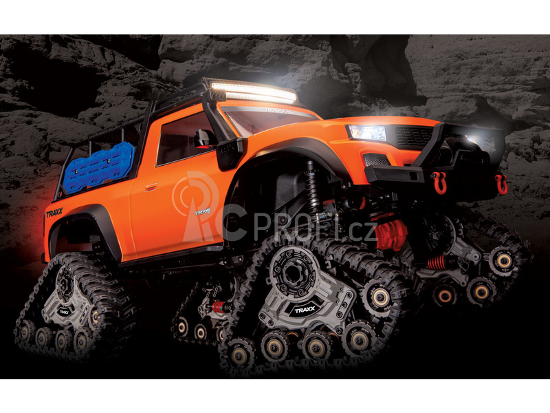 RC auto Traxxas TRX-4 Traxx 1:10, oranžová