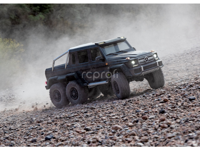 RC auto Traxxas TRX-6 Mercedes G 63 6x6 1:10 RTR, stříbrná