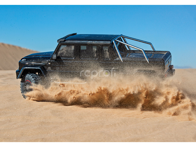 RC auto Traxxas TRX-6 Mercedes G 63 6x6 1:10 RTR, stříbrná