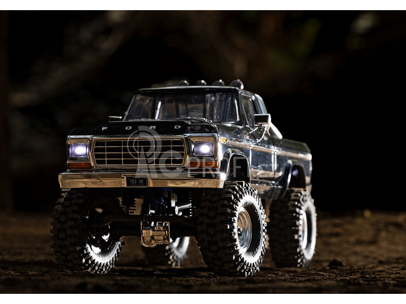 RC auto Traxxas TRX4-M Ford F-150 1979 1:18 RTR, hnědá