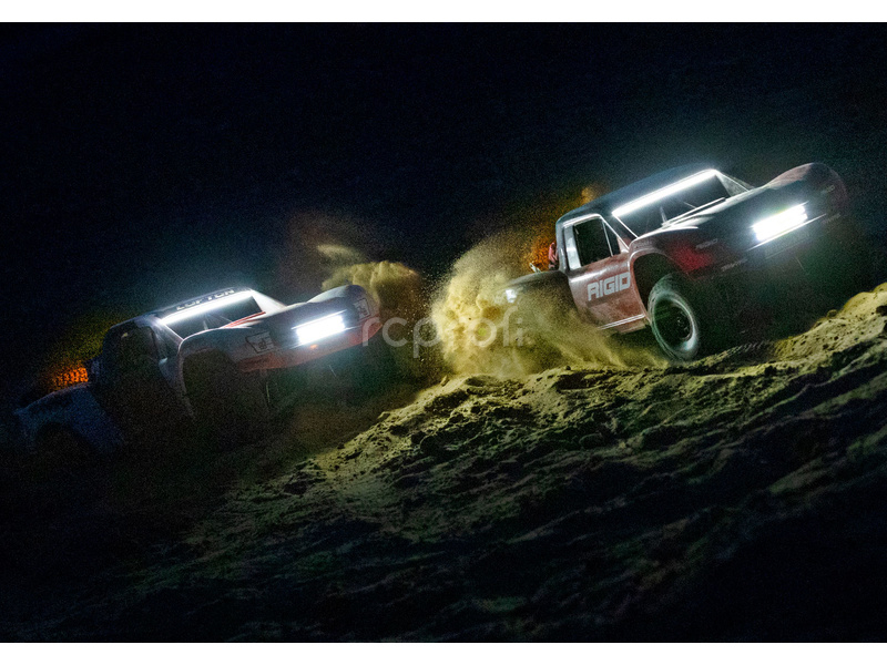 Traxxas Unlimited Desert Racer 1:8 RTR Rigid
