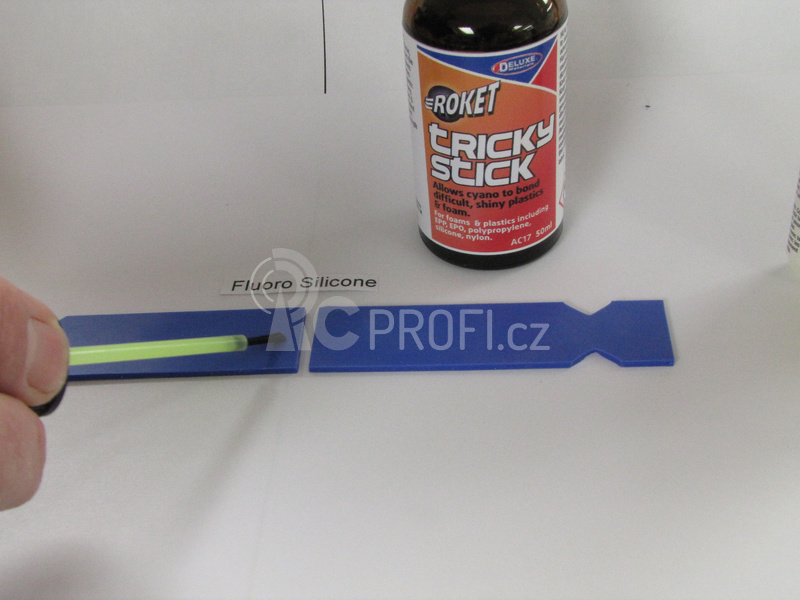 Tricky Stick přípravek na obtížně lepitelné plasty 50ml