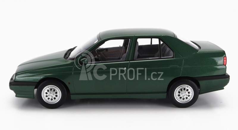 Triple9 Alfa romeo 155 1996 Black Interior 1:18 Green Met
