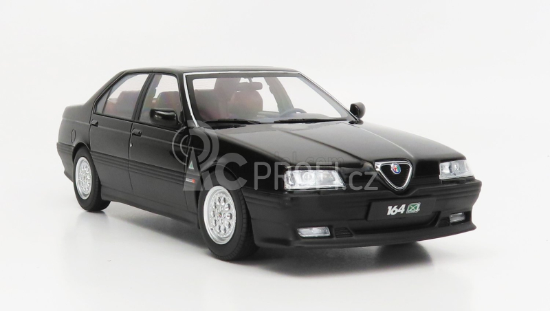 Triple9 Alfa romeo 164 Q4 1994 - Dark Red Interior 1:18 Black