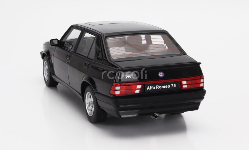 Triple9 Alfa romeo 75 1988 1:18 Black