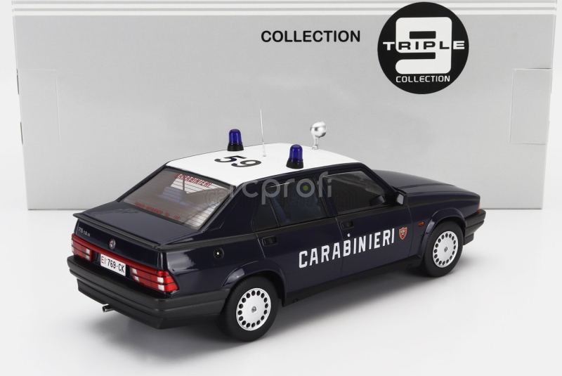 Triple9 Alfa romeo 75 Carabinieri - Police - 1988 1:18 Modrá Bílá