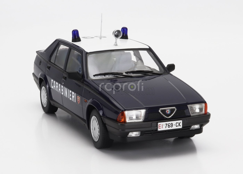Triple9 Alfa romeo 75 Carabinieri - Police - 1988 1:18 Modrá Bílá