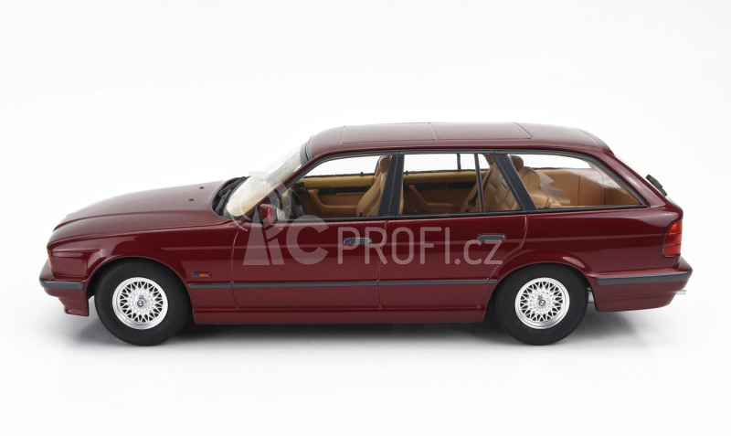 Triple9 BMW 5-series Touring (e34) Sw Station Wagon 1996 1:18 Red Met
