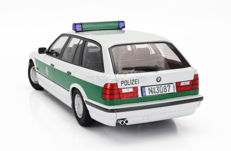 Triple9 BMW 5-series Touring (e34) Sw Station Wagon Polizei 1996 1:18 Bílá Zelená