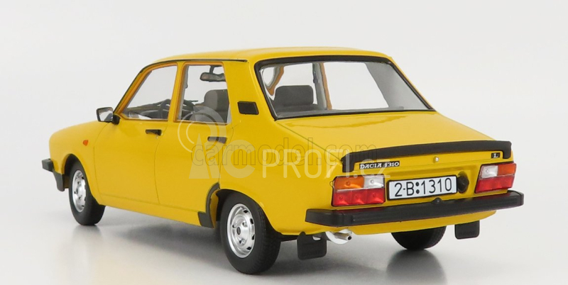 Triple9 Dacia 1310l 1993 1:18 Žlutá