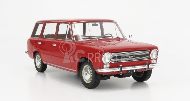 Triple9 Fiat 124 Familiare 1972 1:18 Monza Red