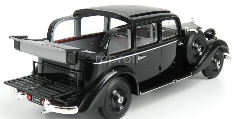 Triple9 Mercedes benz 260d Pullman Landaulet Semiconvertible Open 1936 1:18 Black