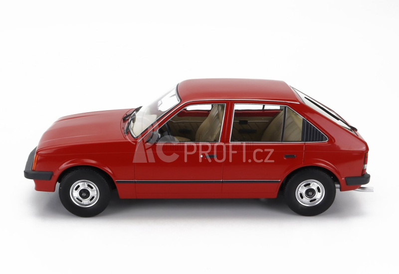 Triple9 Opel Kadett D 1984 1:18 Red
