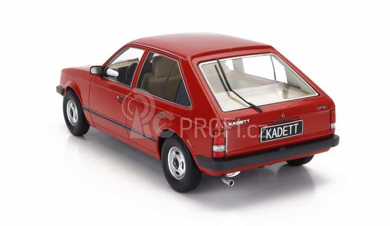 Triple9 Opel Kadett D 1984 1:18 Red