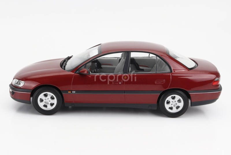 Triple9 Opel Omega B 1996 1:18 Red