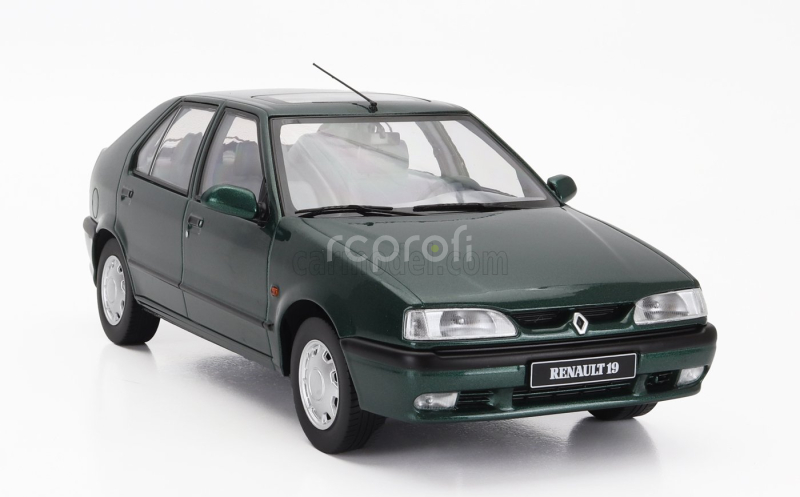 Triple9 Renault R19 1994 1:18 Britská Zelená