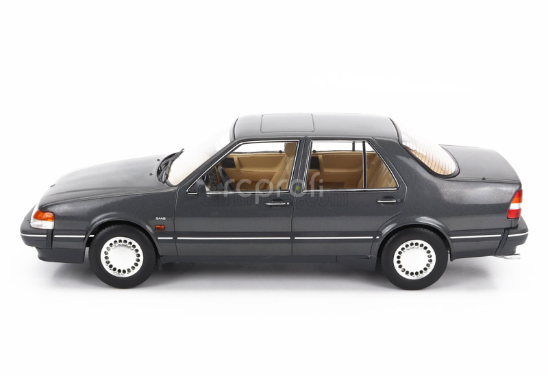 Triple9 Saab 9000 Cd Turbo 1990 1:18 Grey Met