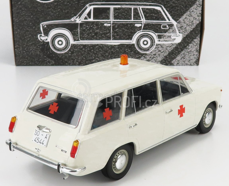 Triple9 Seat fiat 124 Familiare Ambulancia 1968 1:18 Bílá