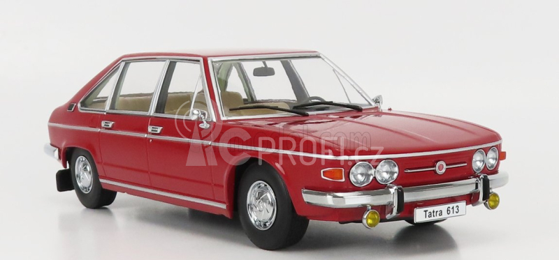 Triple9 Tatra 613 1979 1:18 Red