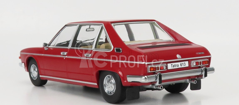 Triple9 Tatra 613 1979 1:18 Red