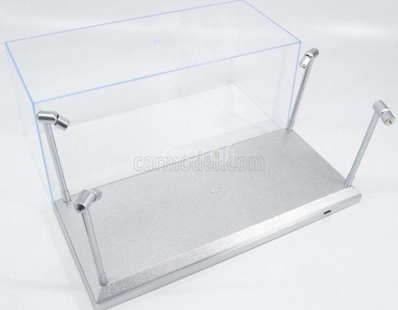 Triple9 Vetrina display box Lungh.lenght Cm 35.5 X Largh.width Cm 15.7 X Alt.height Cm 15.8 (altezza Interna Cm 13.5) - Luci Funzionanti Led - Base Silver 1:18 Plastový Displej
