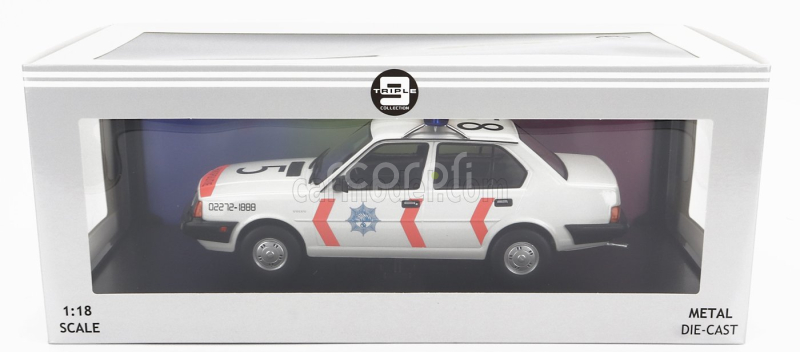 Triple9 Volvo 340 Dl Dutch Police Rijkspolitie 1987 1:18 Bílá Oranžová