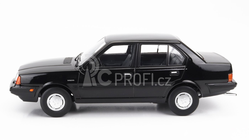 Triple9 Volvo 360 Glt 1987 1:18 Black