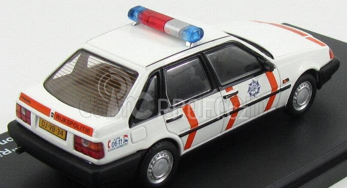 Triple9 Volvo 440 Rijkspolitie 1990 1:43 Bílá Oranžová