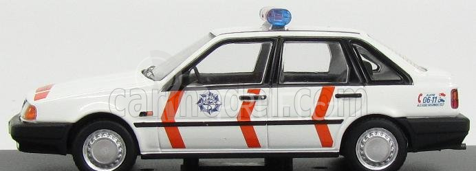 Triple9 Volvo 440 Rijkspolitie 1990 1:43 Bílá Oranžová