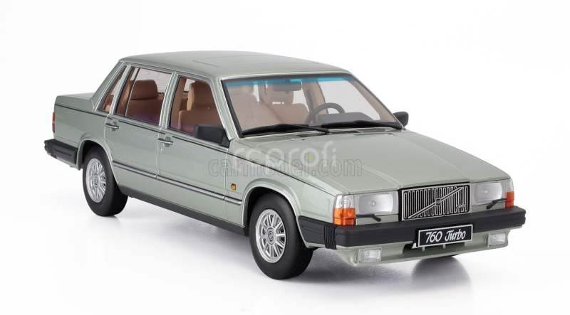 Triple9 Volvo 760 Turbo Intercooler 1985 1:18 Světle Zelená