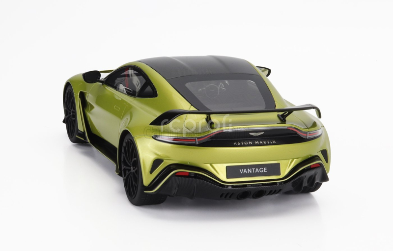 Truescale Aston martin V12 Vantage 2023 1:18 Kosmopolitní Žlutá