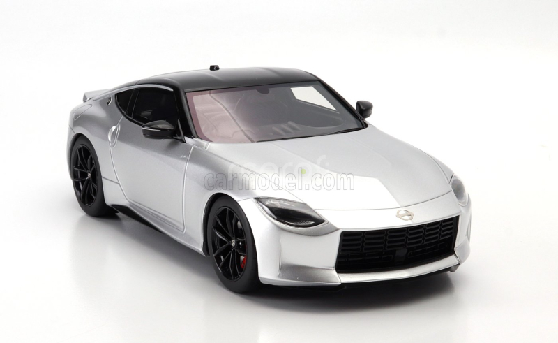 Truescale Nissan Fairlady Z St Rhd 2023 1:18 Silver