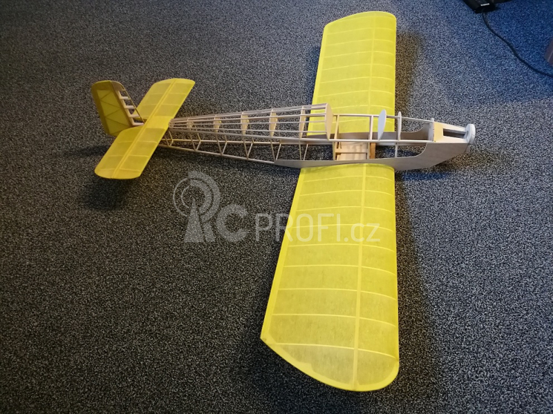 TURBULENT retro- stavebnice modelu rozp. 1030 mm konstrukce Jar. Fara Classic models