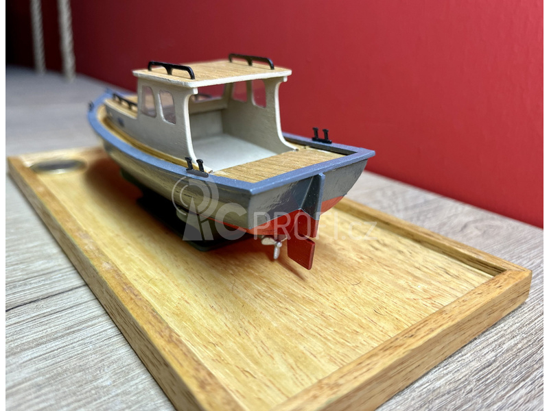 Türkmodel kabinový motorový člun 1:35 kit