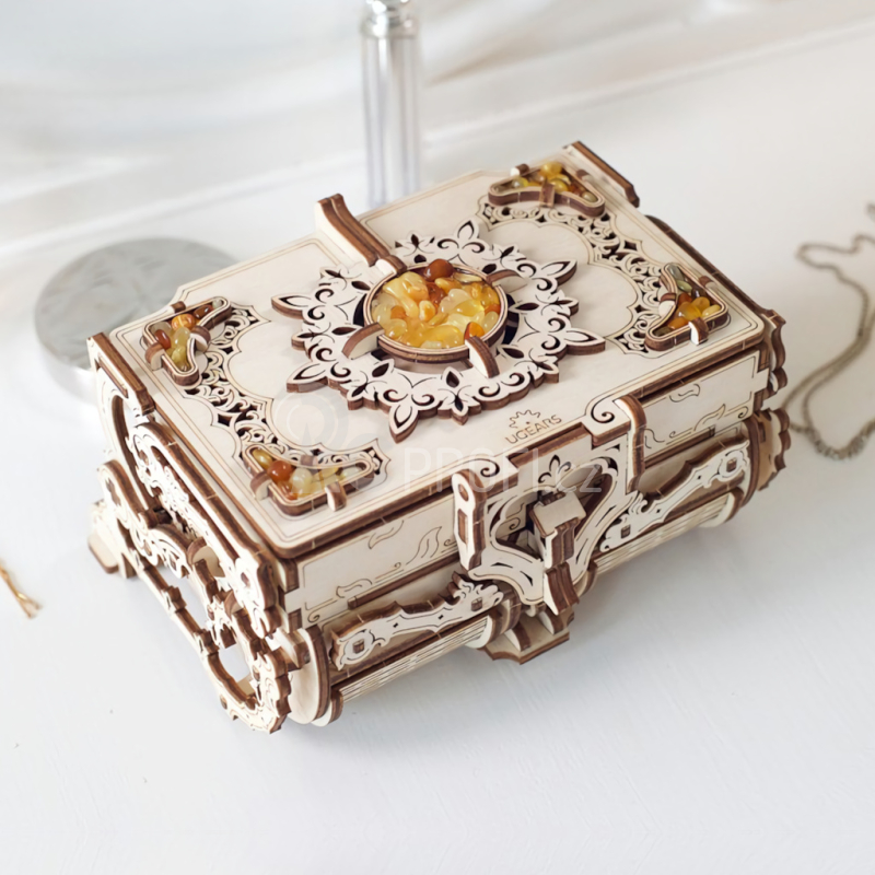 Ugears 3D dřevěné mechanické puzzle Jantarová šperkovnice