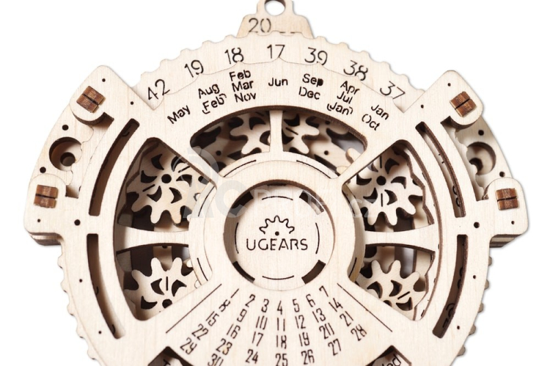 Ugears 3D dřevěné mechanické puzzle Kalendář