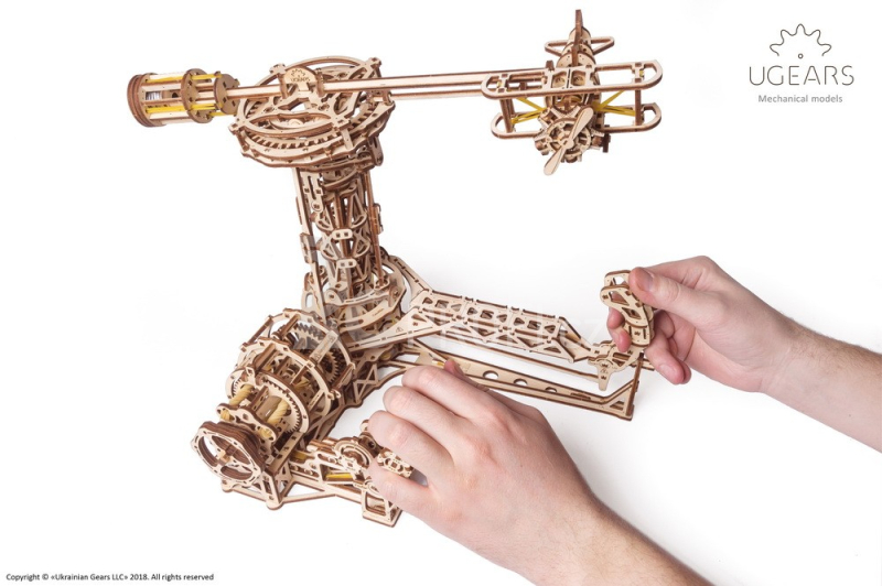 Ugears 3D dřevěné mechanické puzzle Létající stroje
