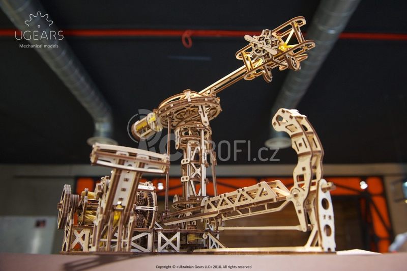 Ugears 3D dřevěné mechanické puzzle Létající stroje