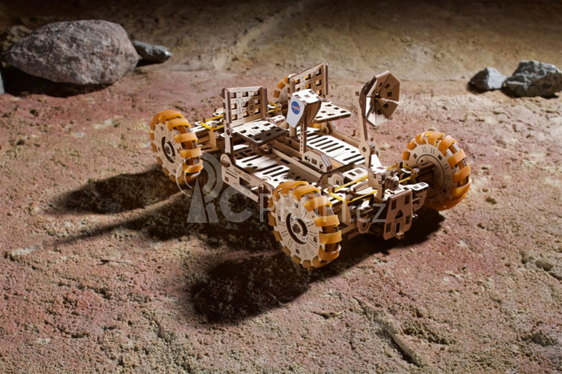 Ugears 3D dřevěné mechanické puzzle NASA, Lunární vozítko